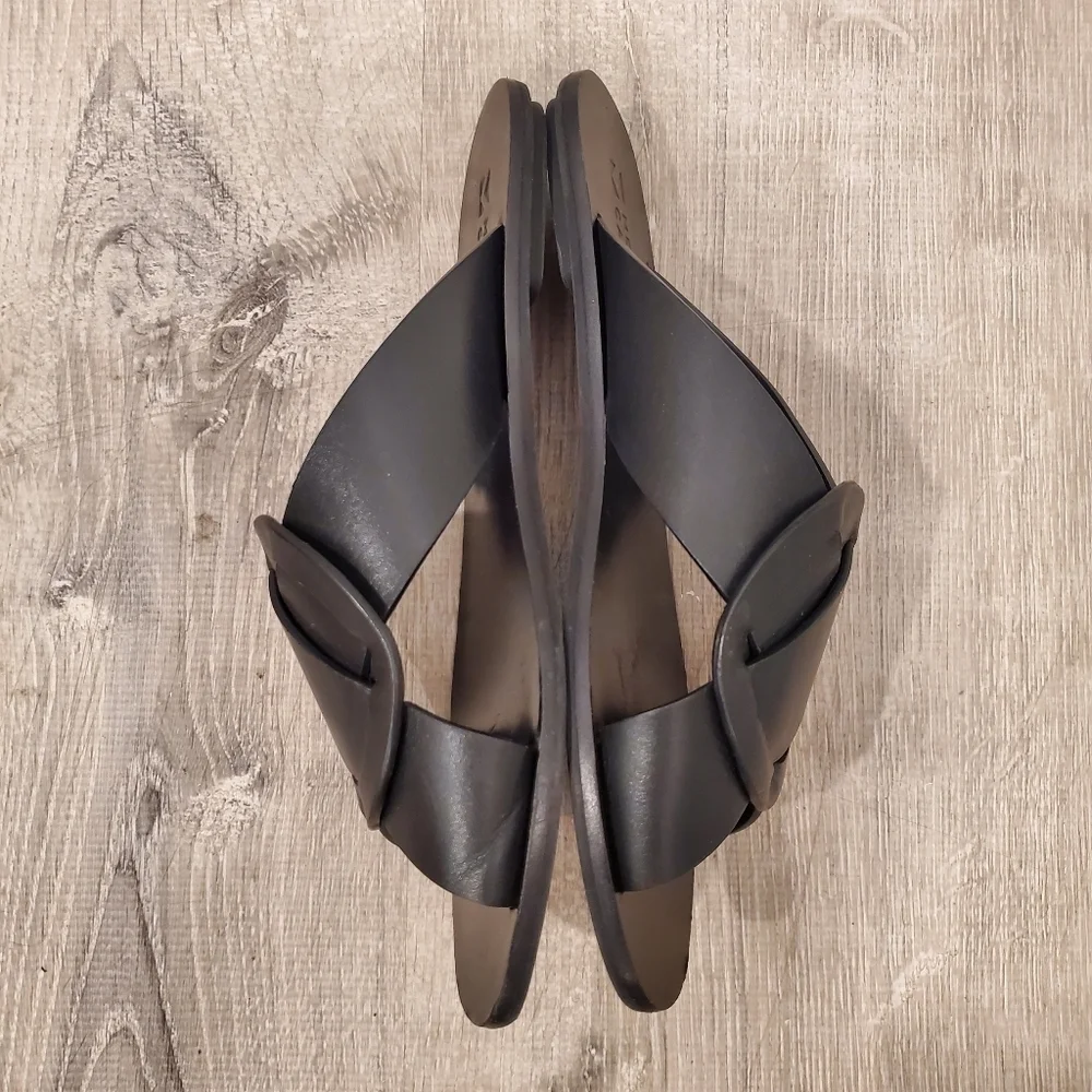 Mercedes Castillo Carlein Slide Black Sandals